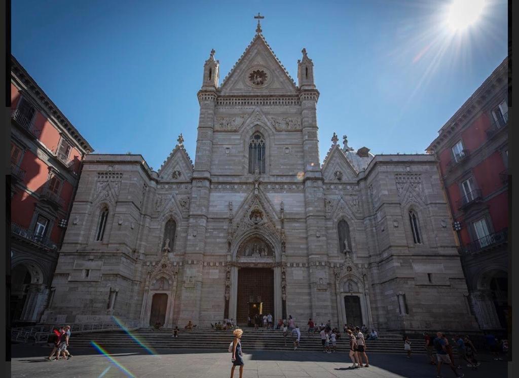 Downtown Napoli B&B - E Si Nun Canto Moro Eksteriør billede